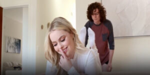 น้องชายตัวแสบจ้องเขมือบหีพี่สาว